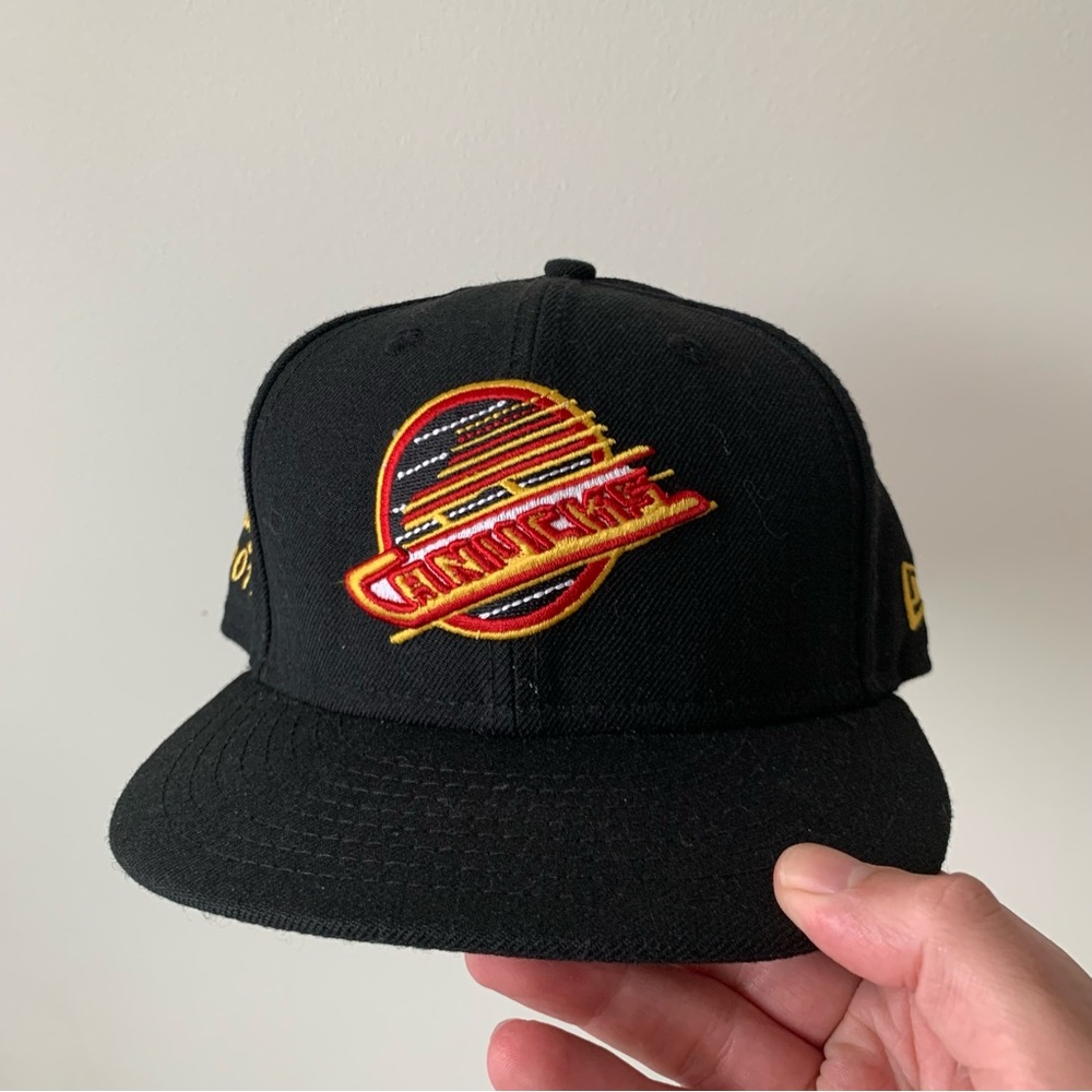 New Era Vancouver Canucks Botchford Project 2019 Size 7 1/4 NHL Hockey Hat